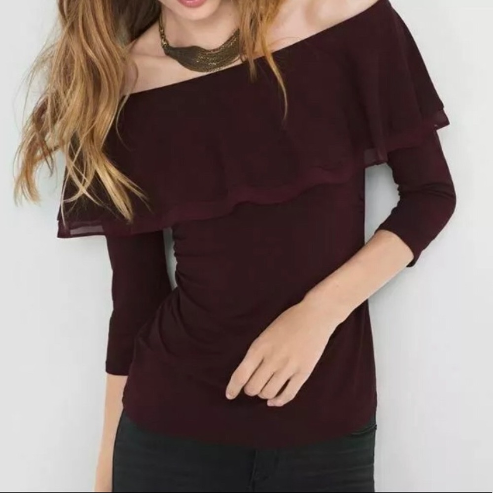 WHBM off Shoulder flounce top XS burgundy